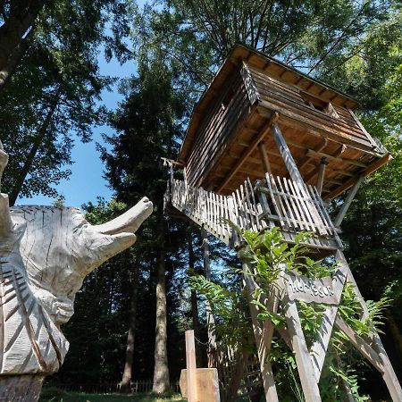 Les Cabanes De Labrousse Saint-Julien-Labrousse Luaran gambar