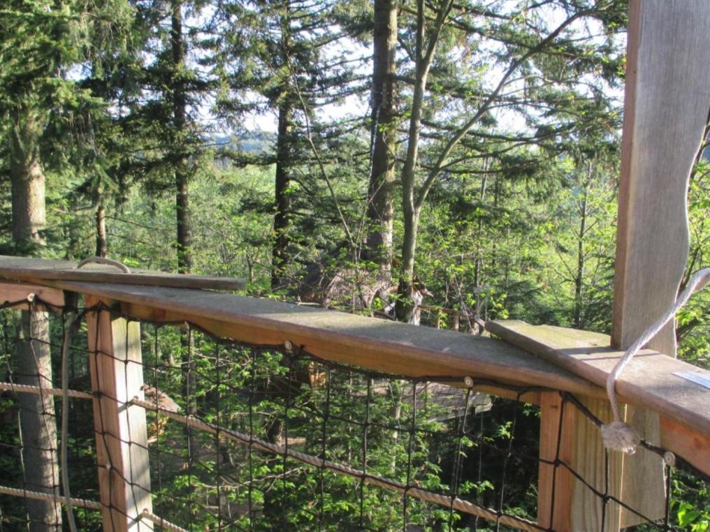 Les Cabanes De Labrousse Saint-Julien-Labrousse Luaran gambar